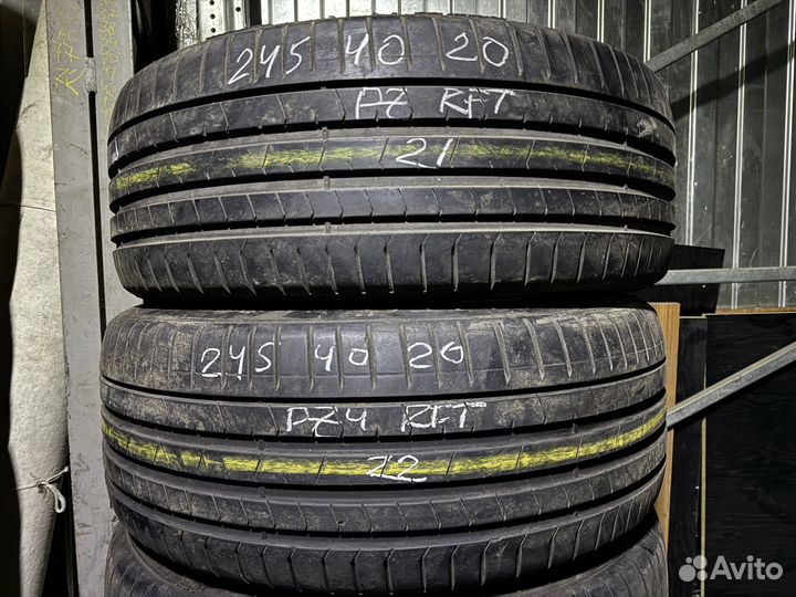 Pirelli P Zero PZ4 245/40 R20 и 275/35 R20