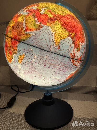 Интерактивный Глобус с подсветкой