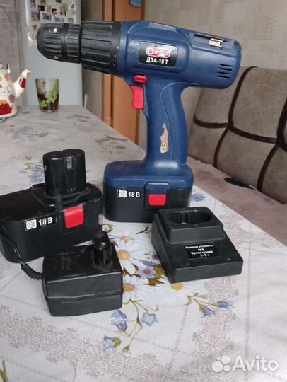 Аккумуляторная дрель шуруповерт