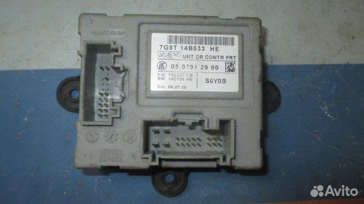 Блок управления дверью передний Ford Mondeo Iv