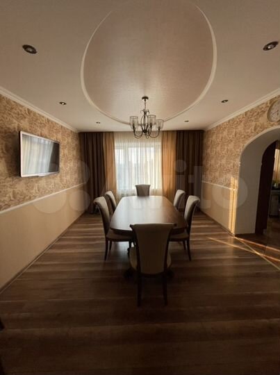 3-к. квартира, 166,4 м², 9/10 эт.