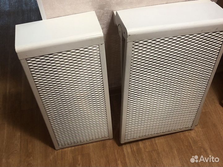 Экран для чугунной батареи