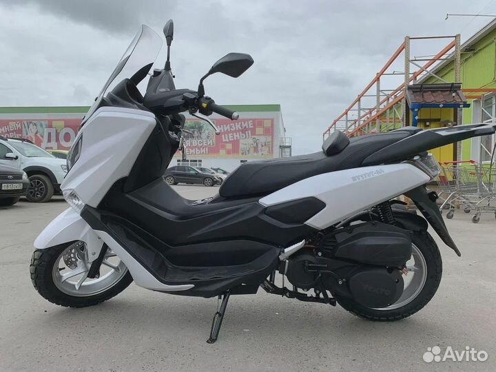 Скутер MAX - 200cc (replica Yamaha tmax)