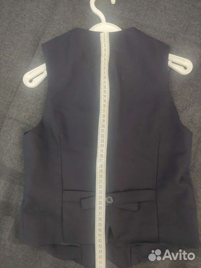 Жилетка для мальчика школьная140