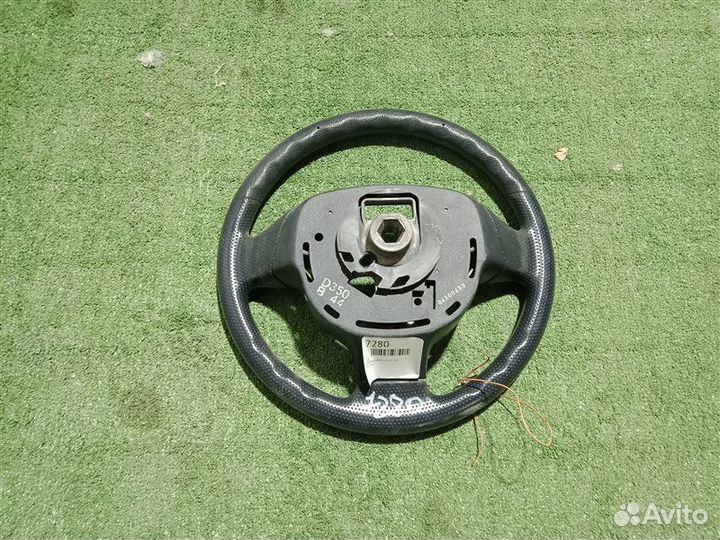 Руль Toyota Sienta NCP81