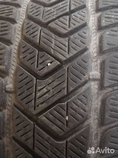 Pirelli Scorpion Winter 255/40 R21 и 265/40 R21