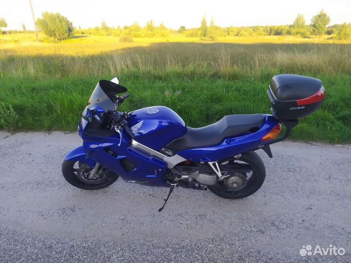 Honda VFR800