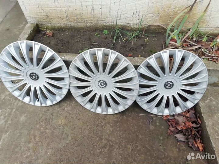 Колпаки на колеса r 16