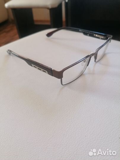 Очки для зрения женские - 2,5 и мужские - 1, 5