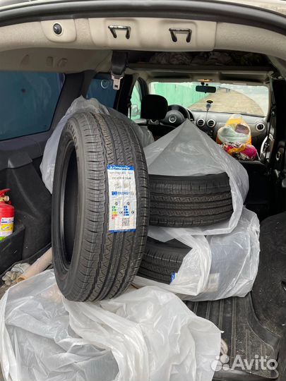 Triangle TR259 225/60 R18 104W