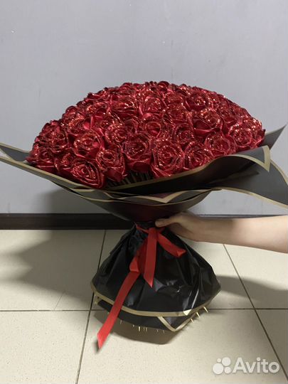 Букет из атласных лент 101 роза