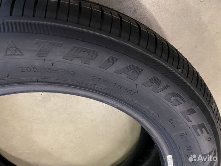 Triangle TH201 Sportex 215/55 R16 97W