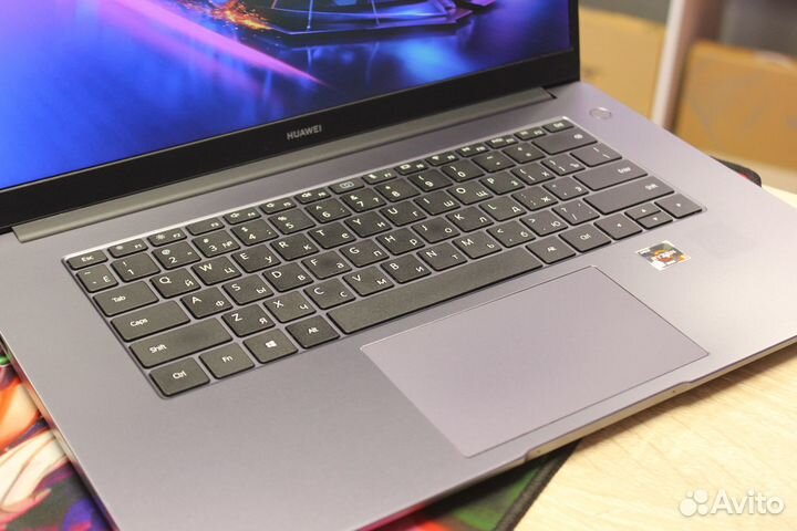 Мощный Ультрабук huawei идеально для работы