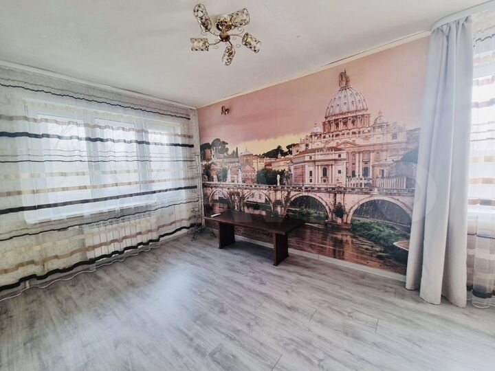 2-к. квартира, 52 м², 5/5 эт.