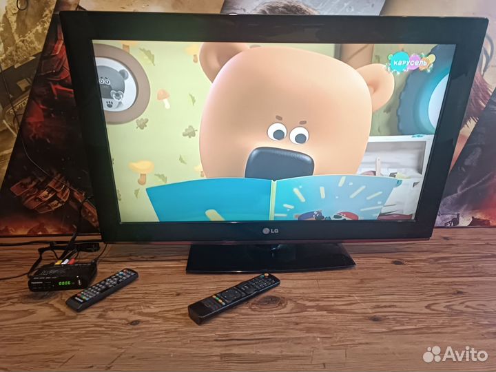 LG 32 дюйма (80 см)