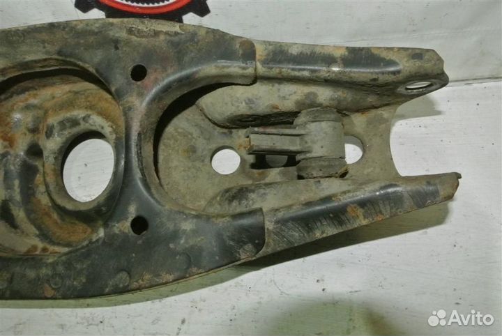 Рычаг задний нижний Mercedes Benz W202 1993-2000