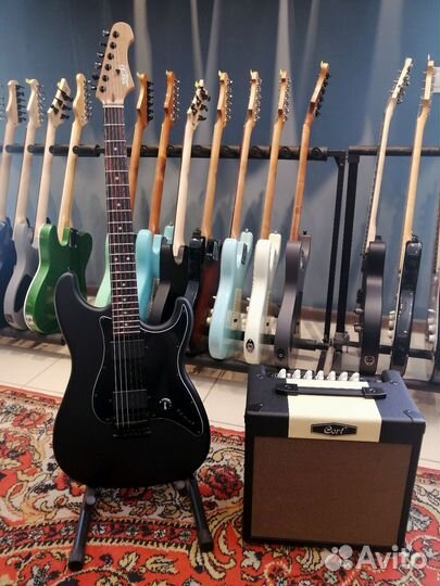 Электрогитара +комбоусилитель (комплект)
