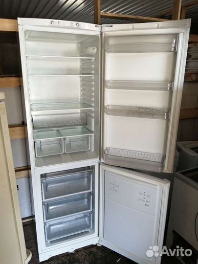 Ремонт холодильников. Стиральных М