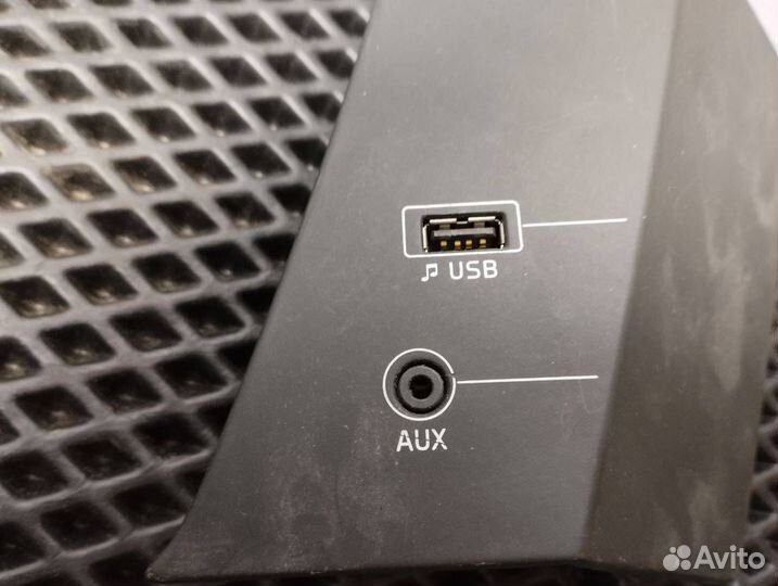 Разъем AUX / USB Volvo FH4 82303887