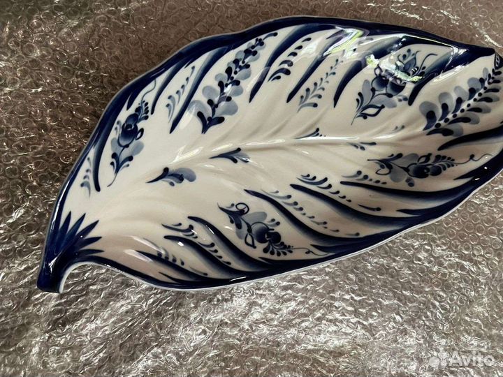 Салатник/Гжель/форма лист