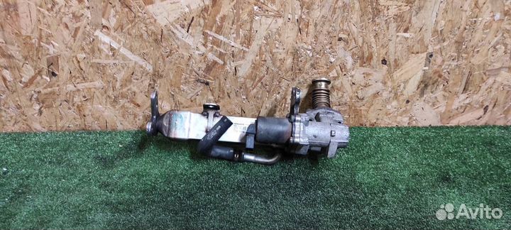 Volvo XC90 клапан EGR в сборе с радиатором D5244T