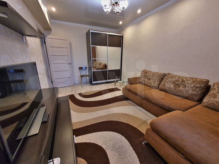 1-к. квартира, 43 м², 8/16 эт.