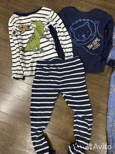 Пижамы пакетом carters 110