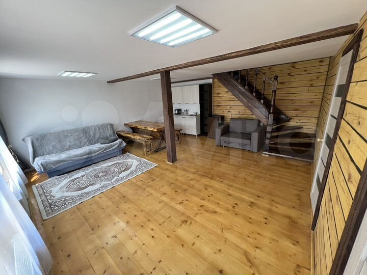 Дом 20 м² на участке 100 сот.