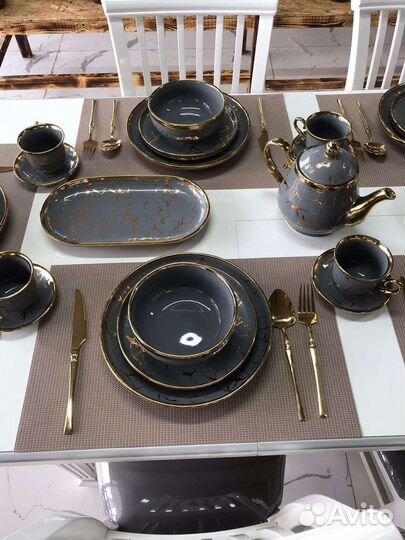 Набор столовой посуды