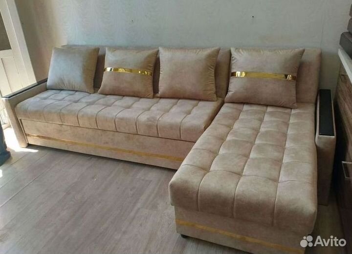 Угловой диван в наличии не б/у