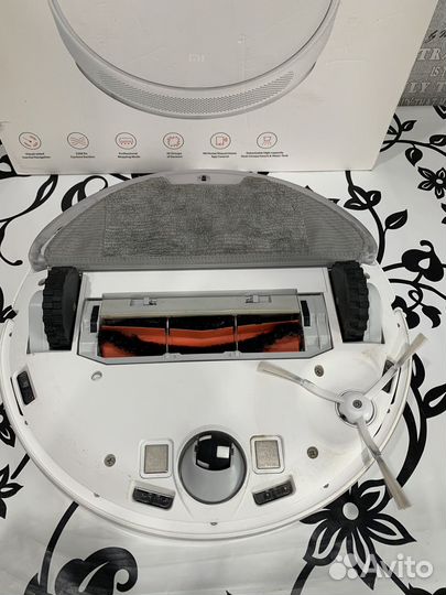 Робот-пылесос Xiaomi Mi Robot Vacuum-Mop 2 Lite