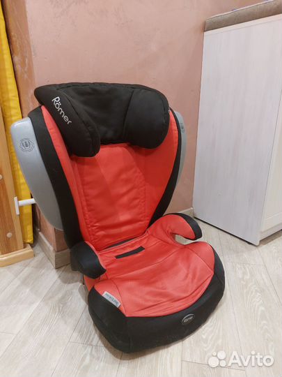 Автомобильное кресло britax romer 15 36кг