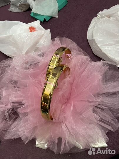 Кольца на свадьбу на машину