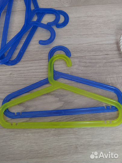 Вешалки плечики IKEA детские