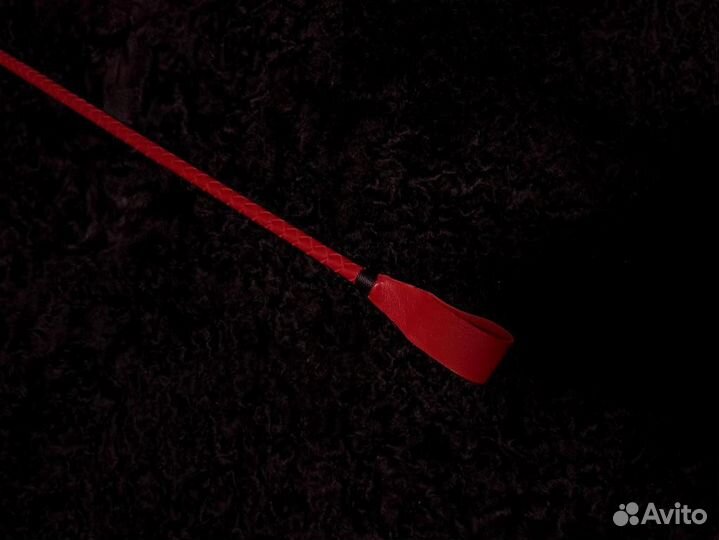 Стек / хлыст красный
