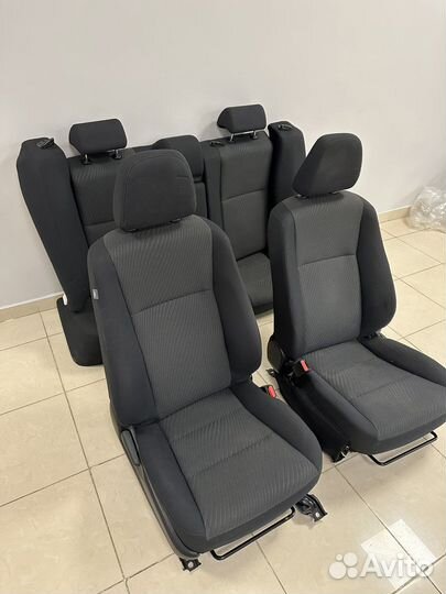 Комплект сидений toyota camry 50-55