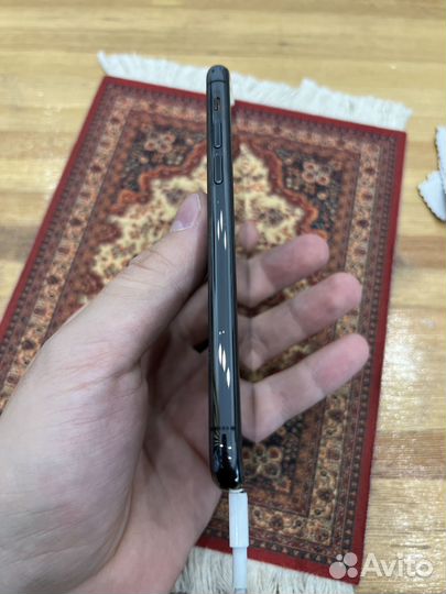 Продам iPhone 11 pro 256