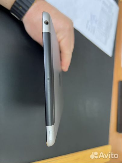 iPad mini 3 wifi cellular 16gb