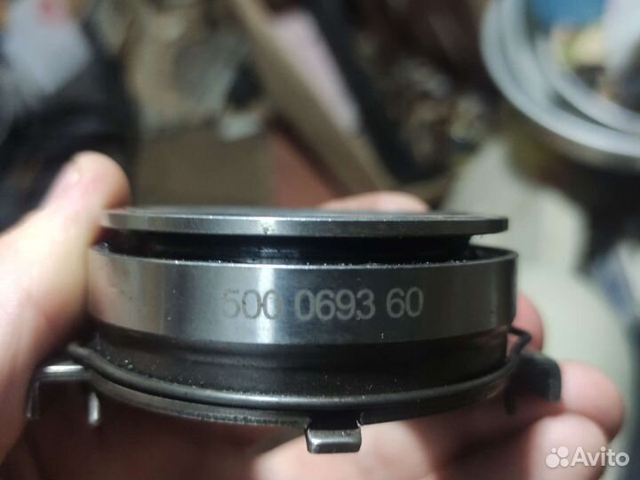 Выжимной подшипник