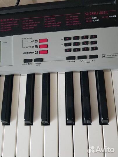 Синтезатор Casio CTK-1500+стойка+адаптер+стул