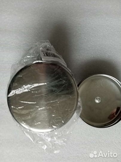 Кружка из нержавейки с крышкой,новая на 0,4 л