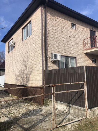 Дом 165 м² на участке 3 сот.