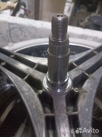 Крестовина LG (под гайку) стиральной машины