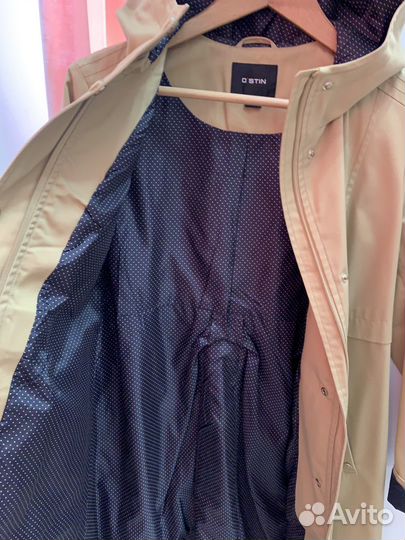 Плащ демисезонный новый