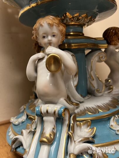 Большая фарфоровая ваза