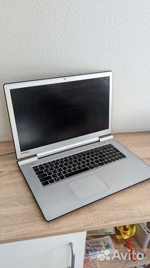 Lenovo ideapad 700-17isk