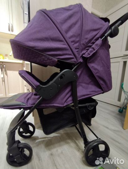 Коляска прогулочная новая