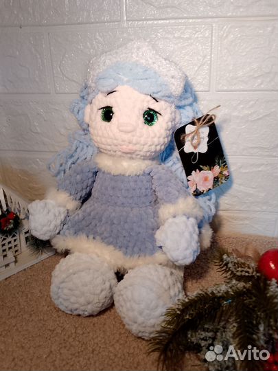 Вязаная снегурочка