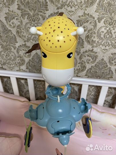 Мобиль на кроватку с проектором