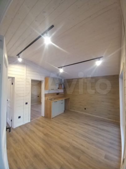 Дом 52 м² на участке 9,4 сот.